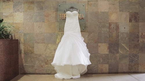 Wedding dress Hilton Torrey Pines