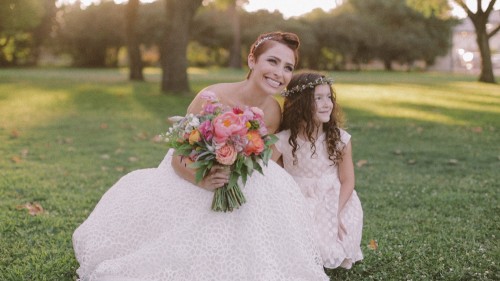 bride with flower girl