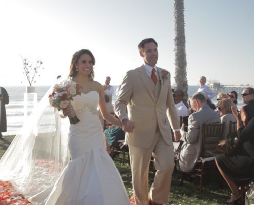 Scripps Seaside Forum Wedding just married