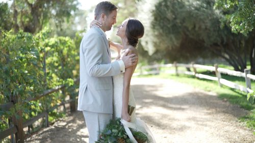 Bride and groom  at Lake Oak Meadows in Temecula.