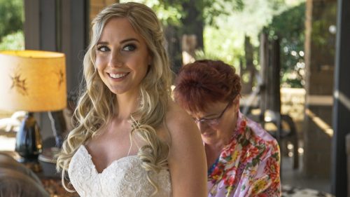 Bride getting ready at Condor's Nest Ranch